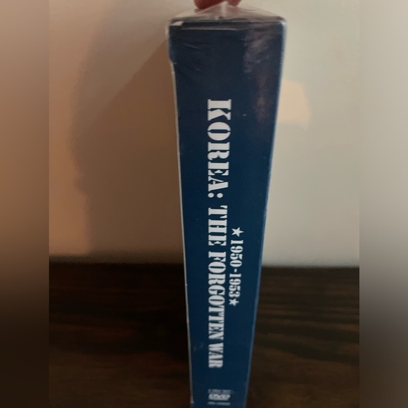 Korea "The Forgotten War" 1950-1953 (2-DVD set) ……..…BRAND NEW & SEALED! - Picture 3 of 3